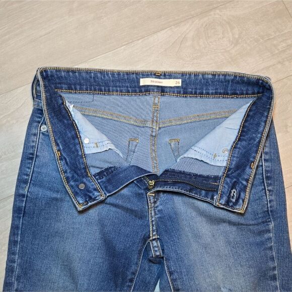 Levi's Premium 711 SKINNY WOMEN'S JEANS Size 26 - Picture 7 of 9